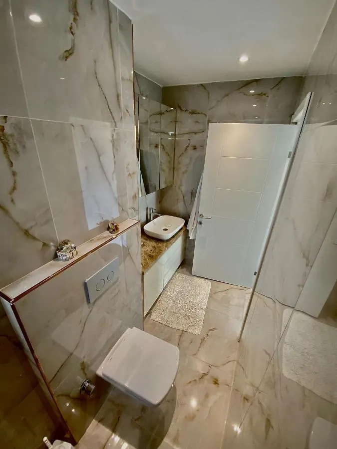 Wonderful Villa Airport 5 Minutes Arnavutkoy
